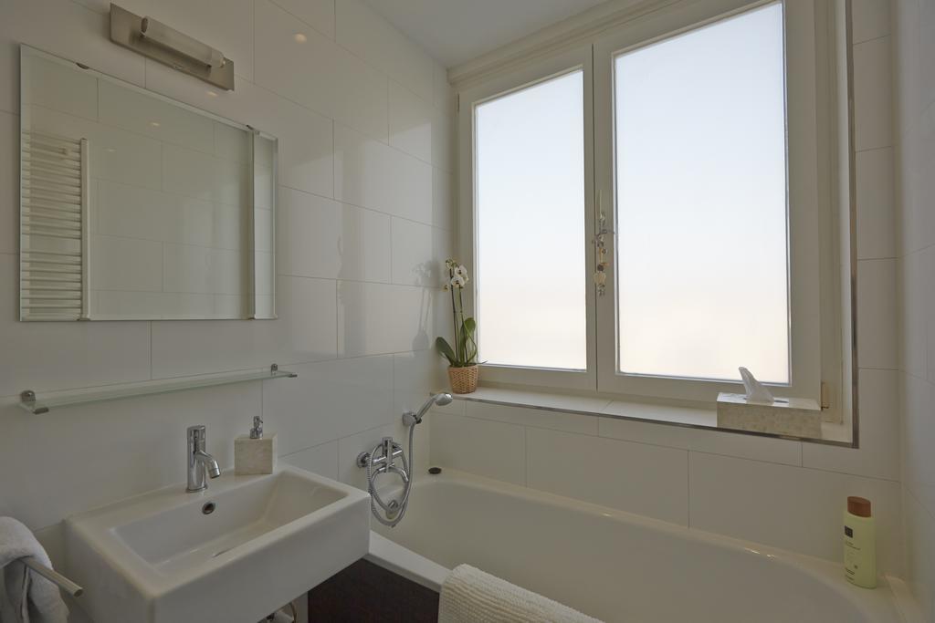 B&B Helmers Amesterdão Quarto foto